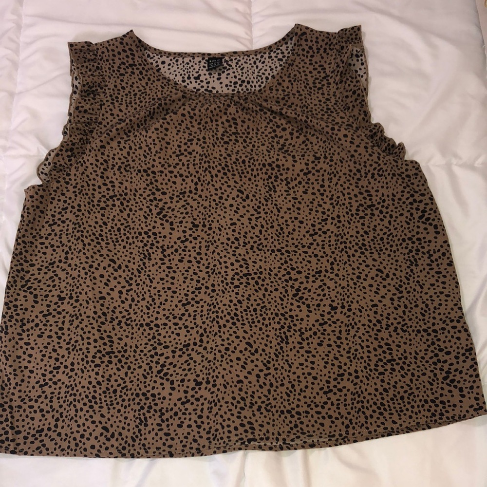 SHEIN Boxy Brown Sleeveless Blouse